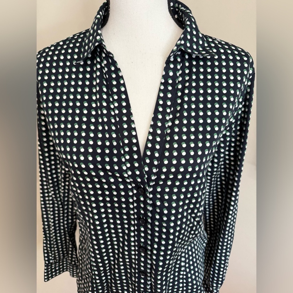 Brooks Brothers Fitted Blue Green Polka Dot V Neck long Sleeve Shirt